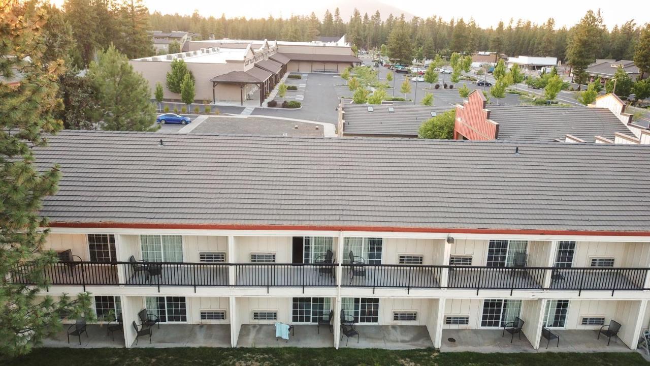Sisters Inn & Suites Экстерьер фото